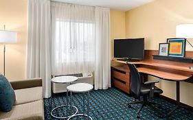 Comfort Inn & Suites Lima Northwest